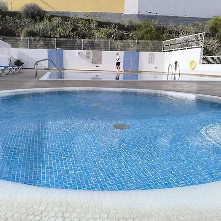 Oasis De Lia -puerto Santiago *
